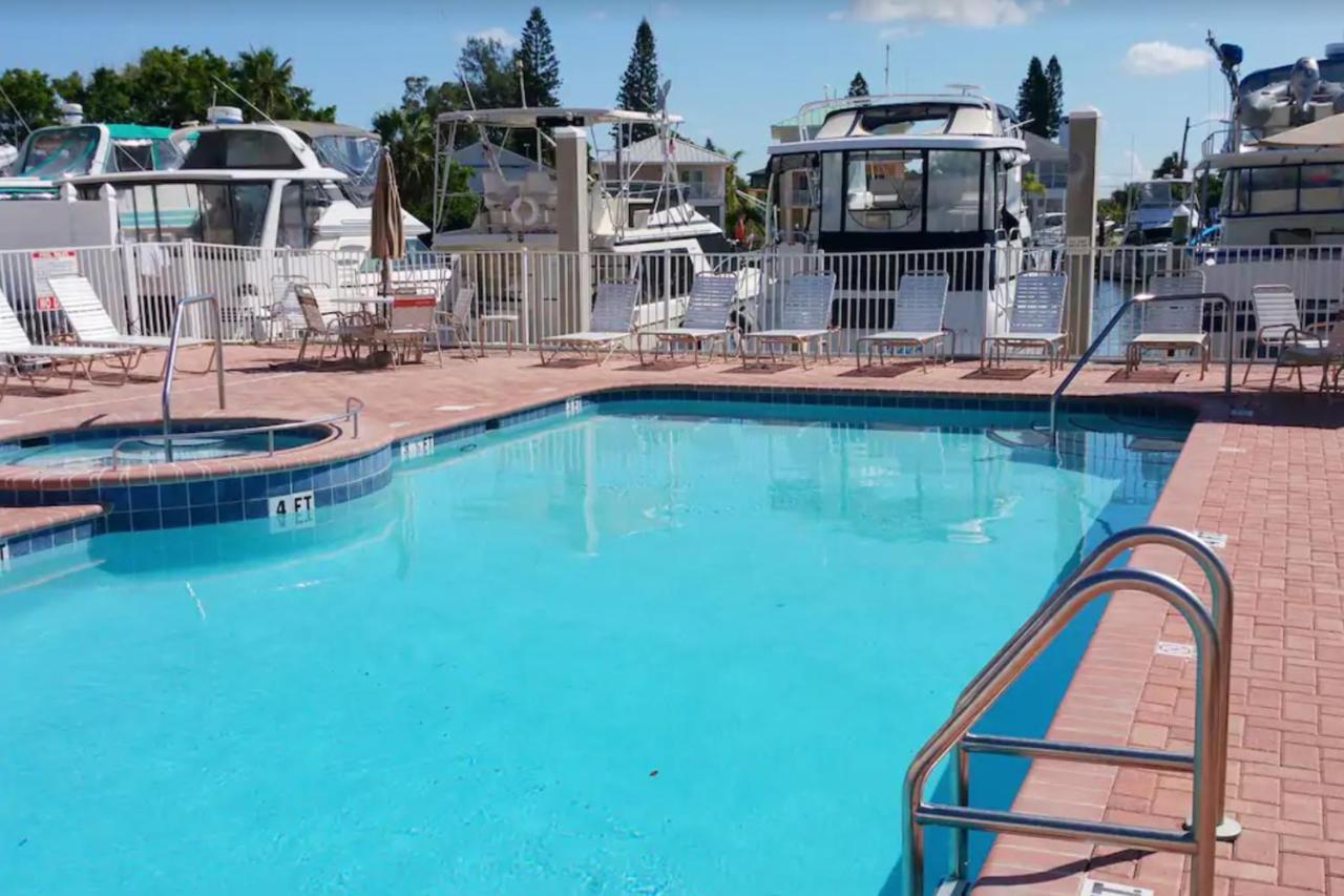 Apartament Bay Front Oasis St. Pete Beach Zewnętrze zdjęcie